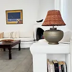 Once Upon, 3bedroom House In Chora Casa vacanze Kithnos